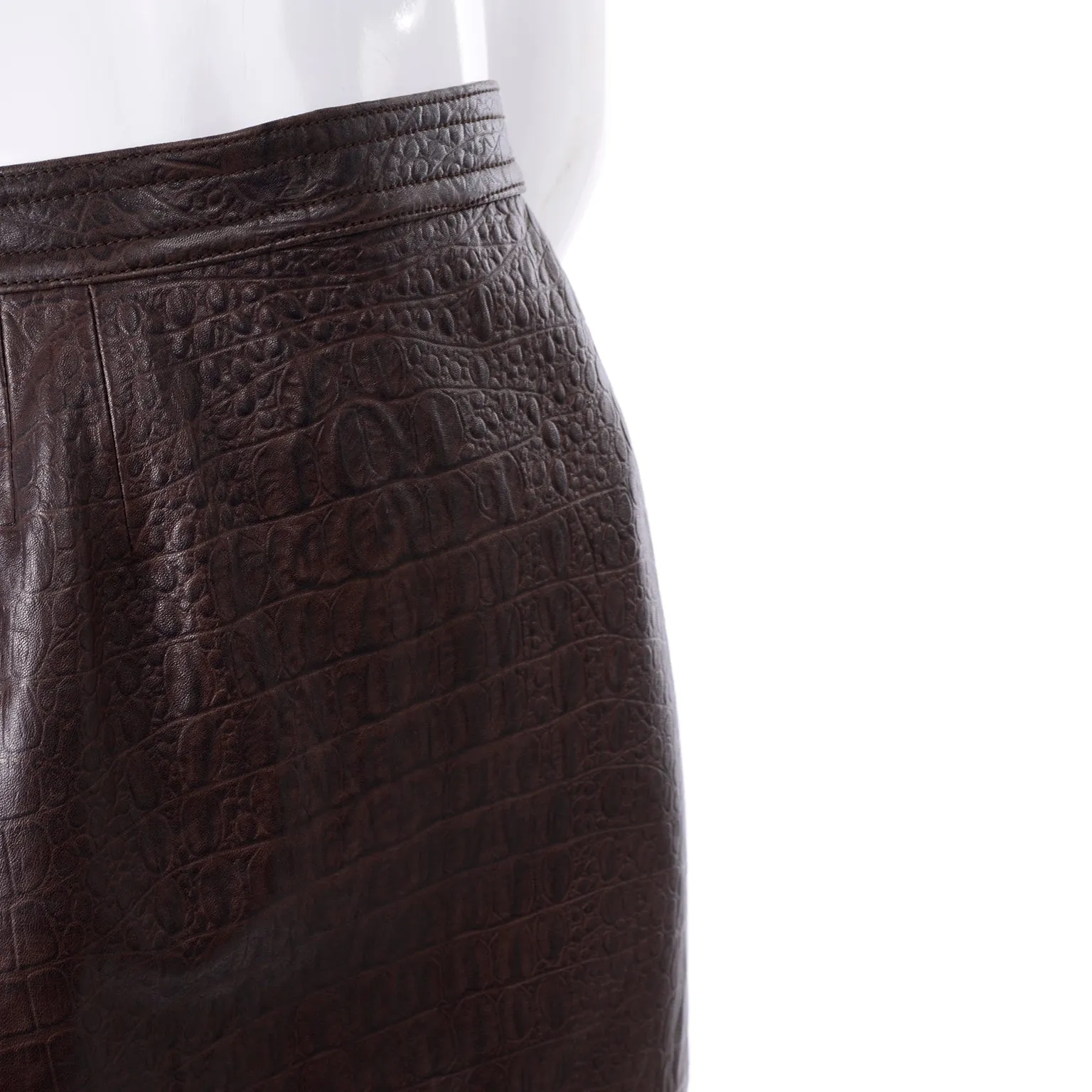 1990s Vintage Valentino Deadstock Alligator Embossed Leather Pencil Skirt