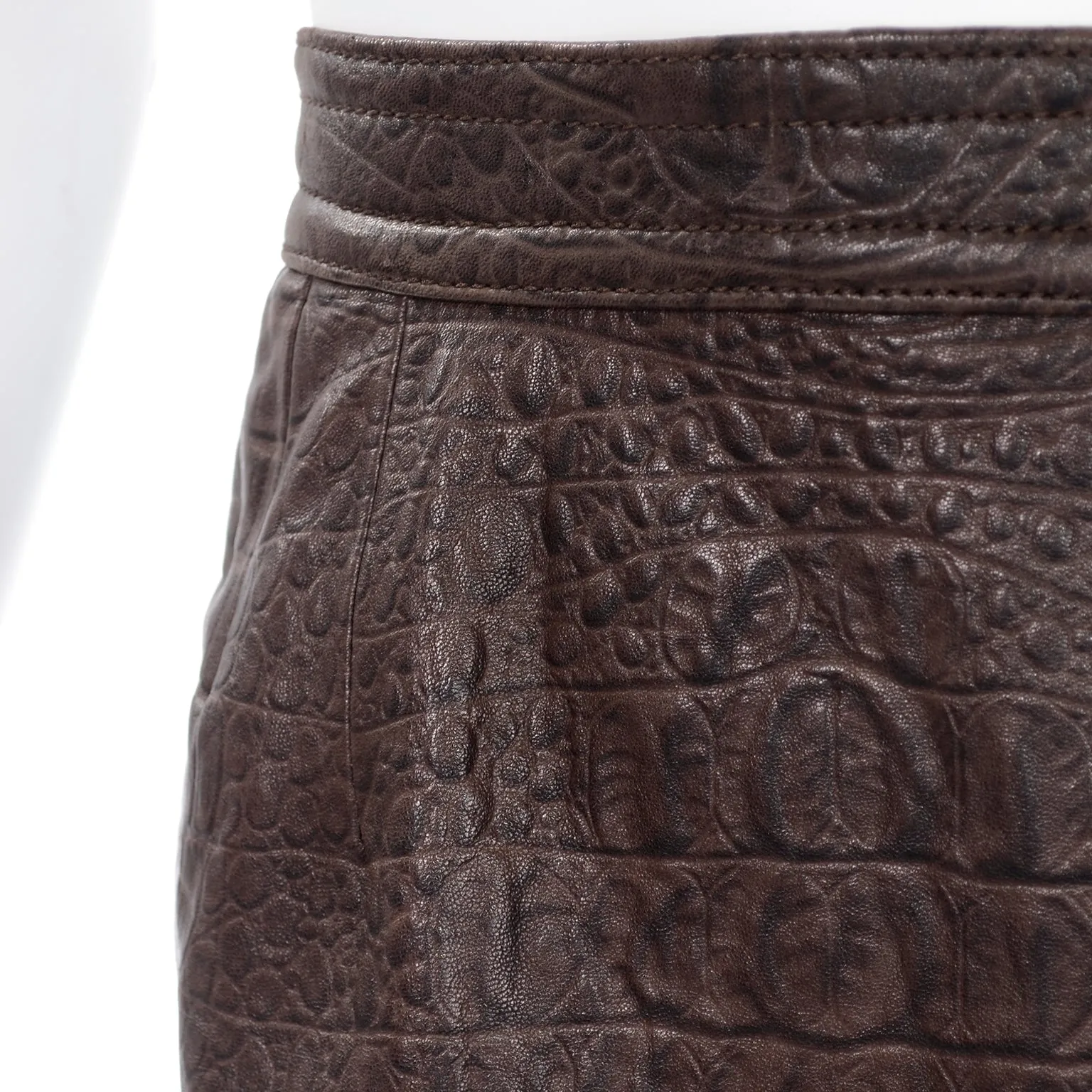 1990s Vintage Valentino Deadstock Alligator Embossed Leather Pencil Skirt