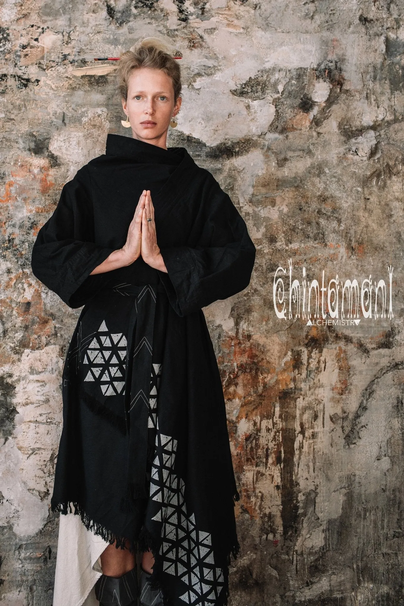 Asymmetric Huge Mantle Cardigan for Women / Raw Cotton Kimono Wrap / Black