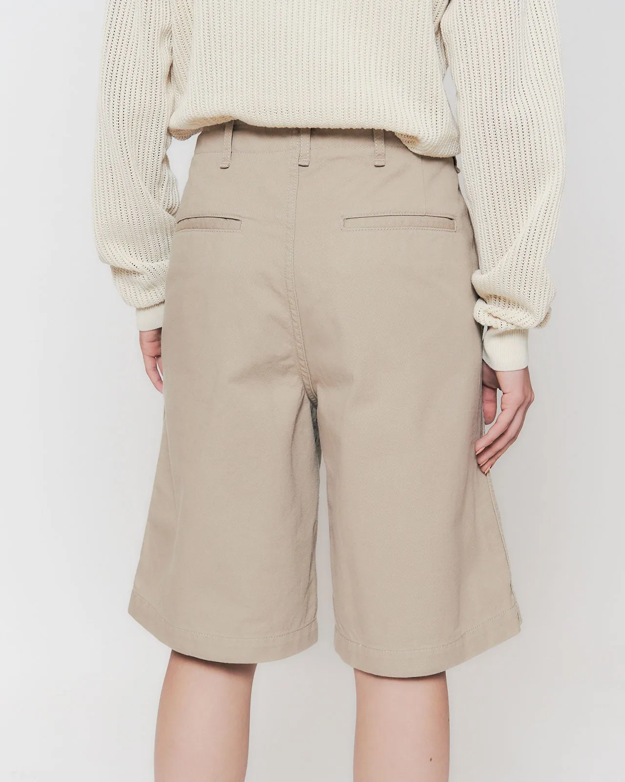 CHINO SHORTPANTS