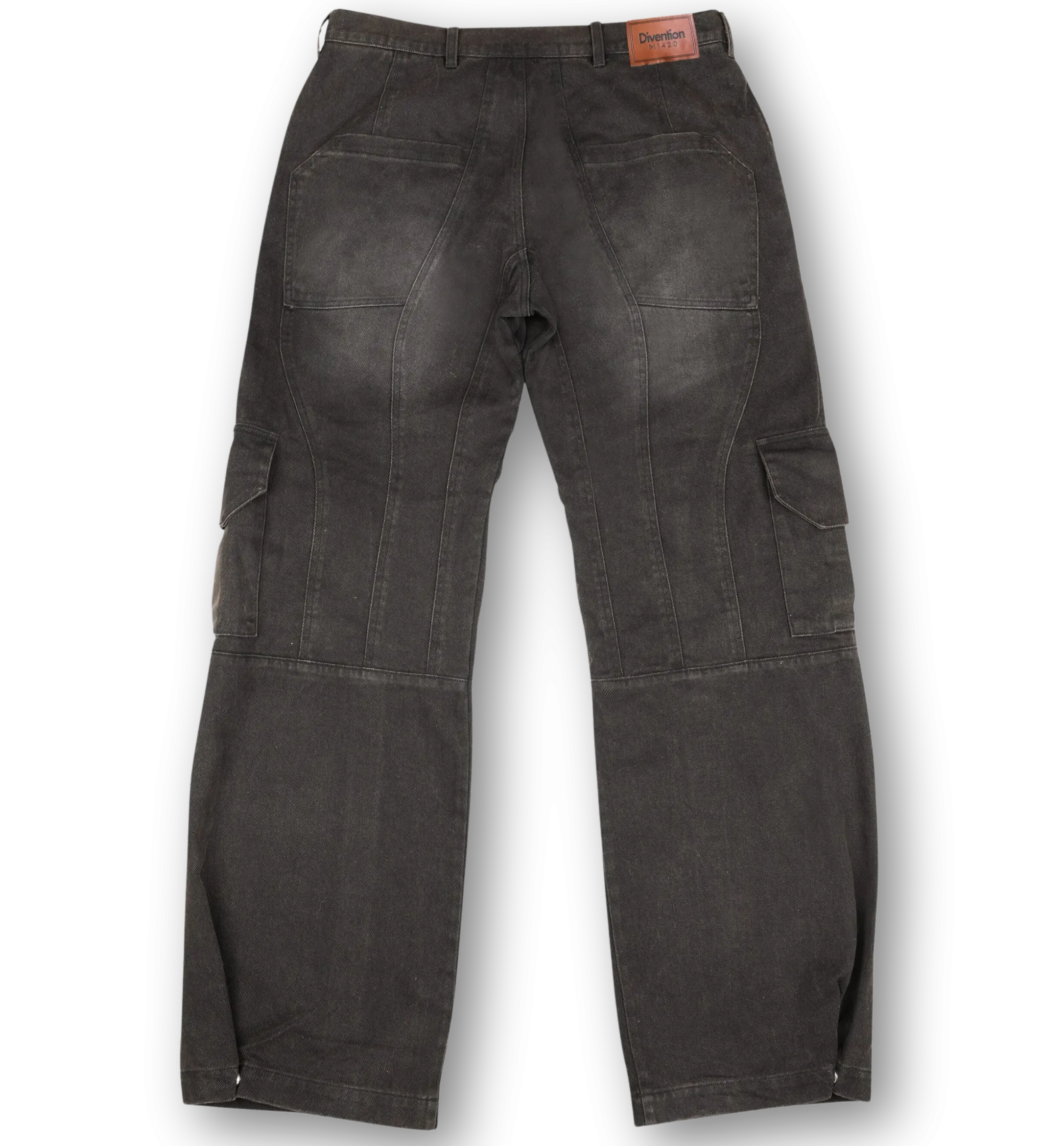 DIVENTION Fold Pants