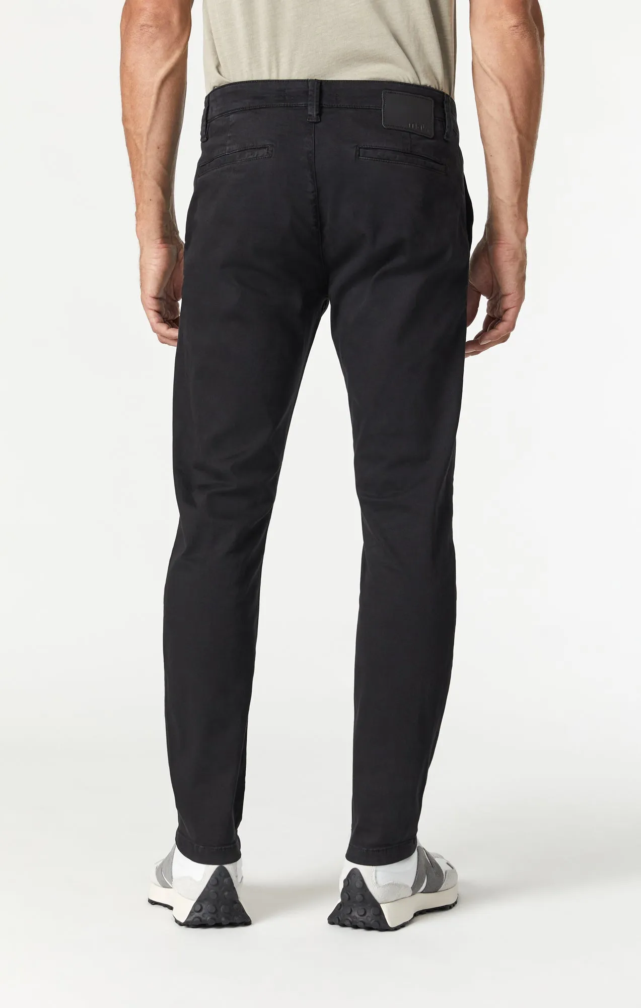 JOHNNY SLIM CHINO PANTS IN BLACK SATEEN TWILL