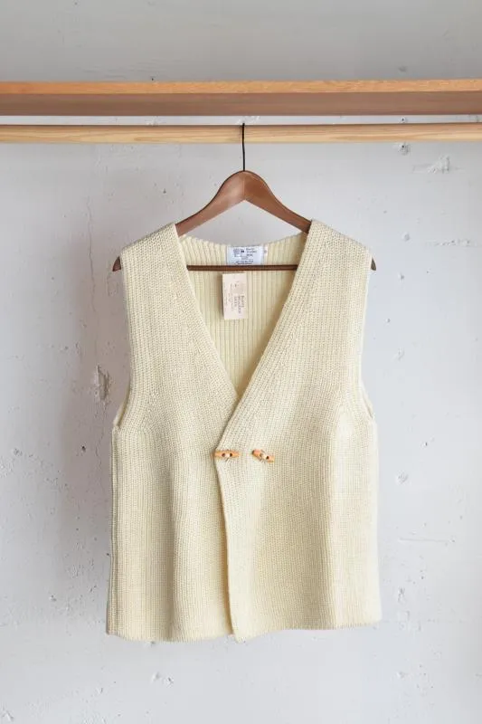 「kerry wollen mills」fisherman rib V vest -white-