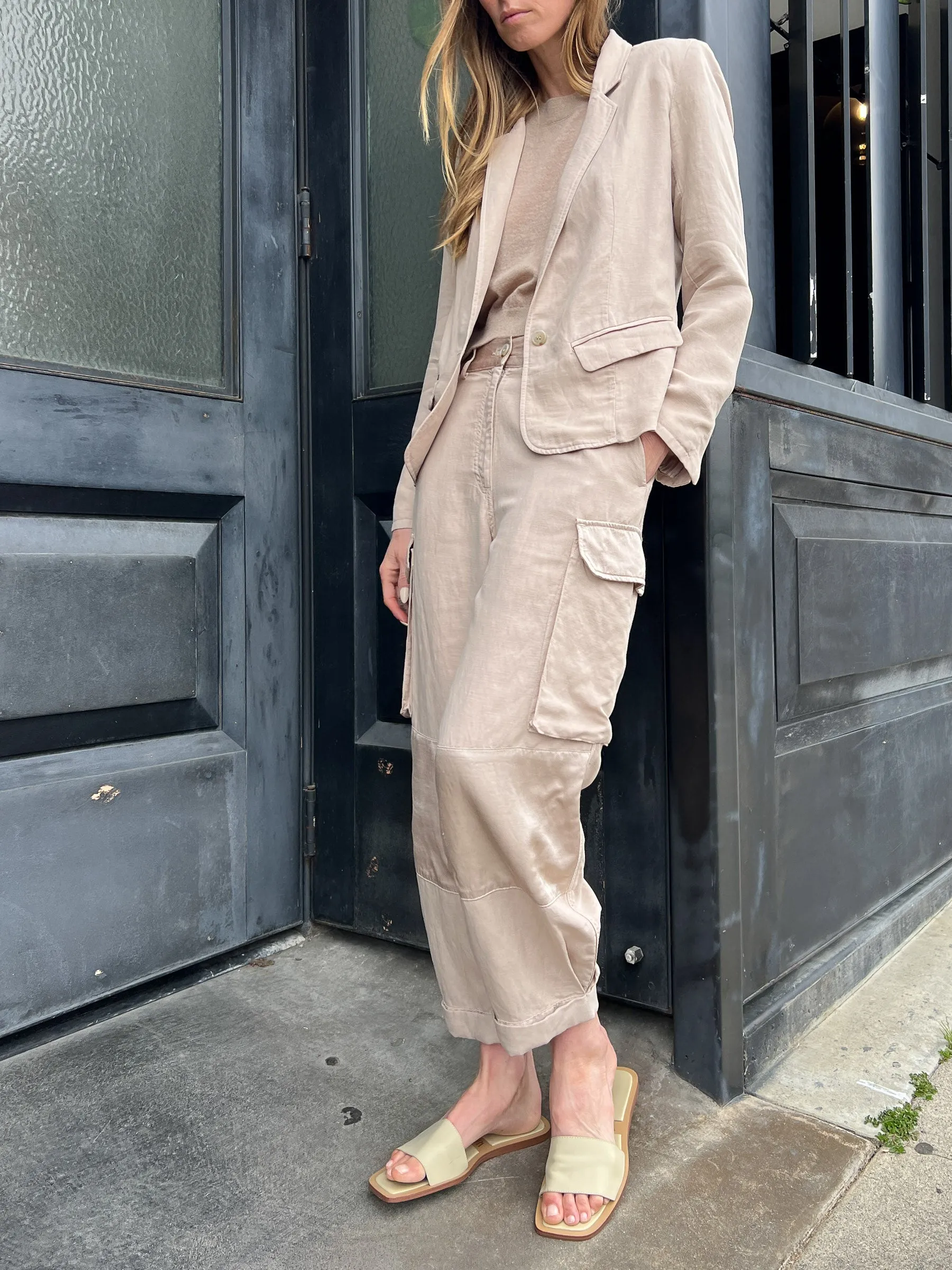 Logan Cargo Pant in Linen - Dune