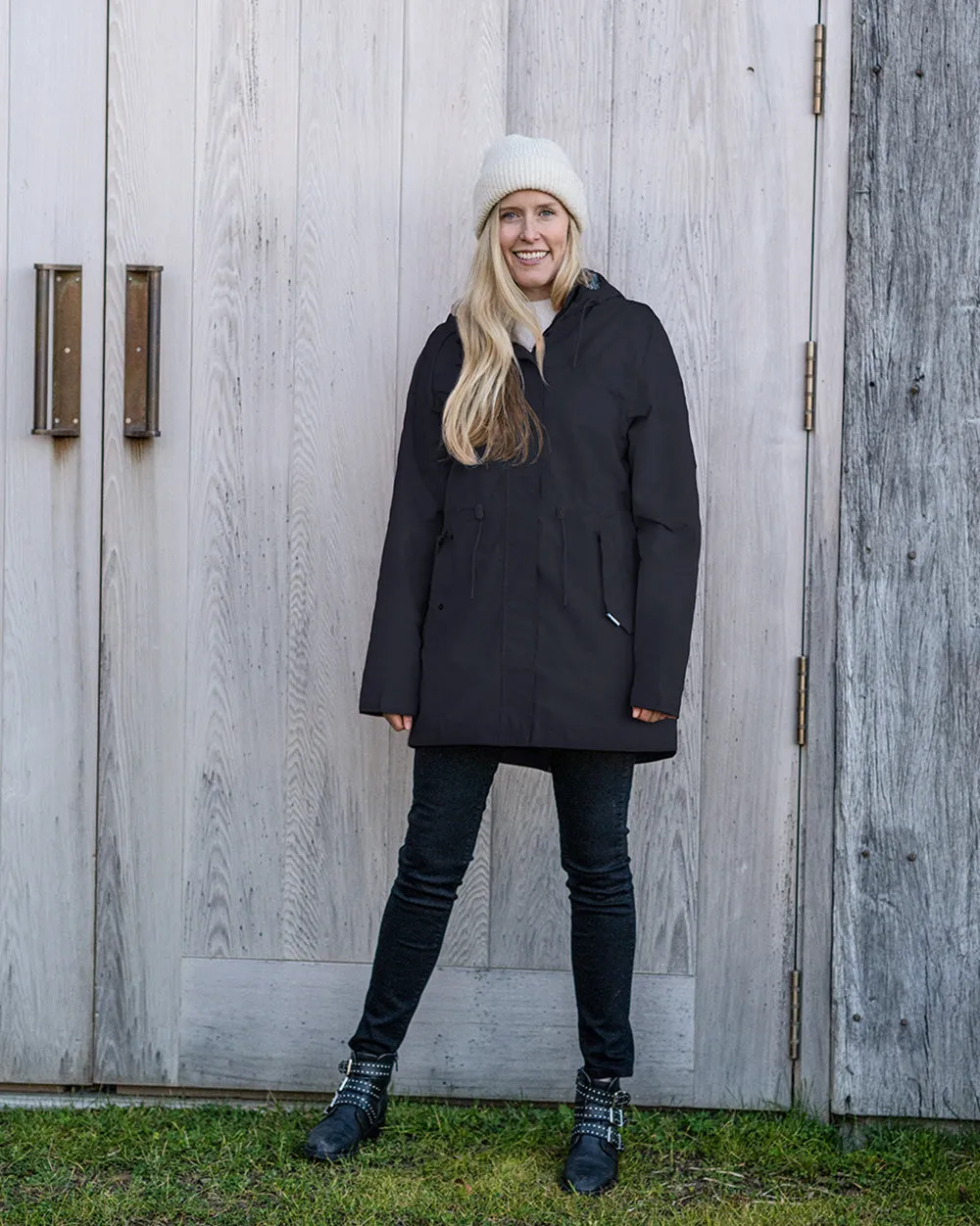 Malin Jacket in Black