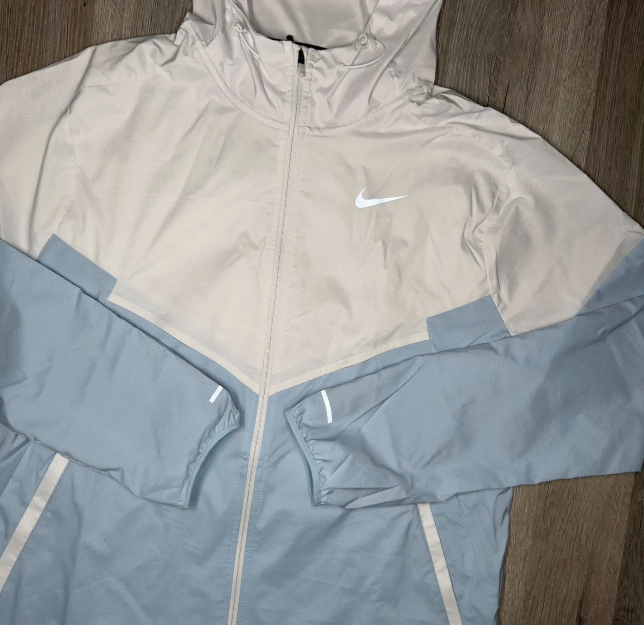 Nike Windrunner Platinum Blue