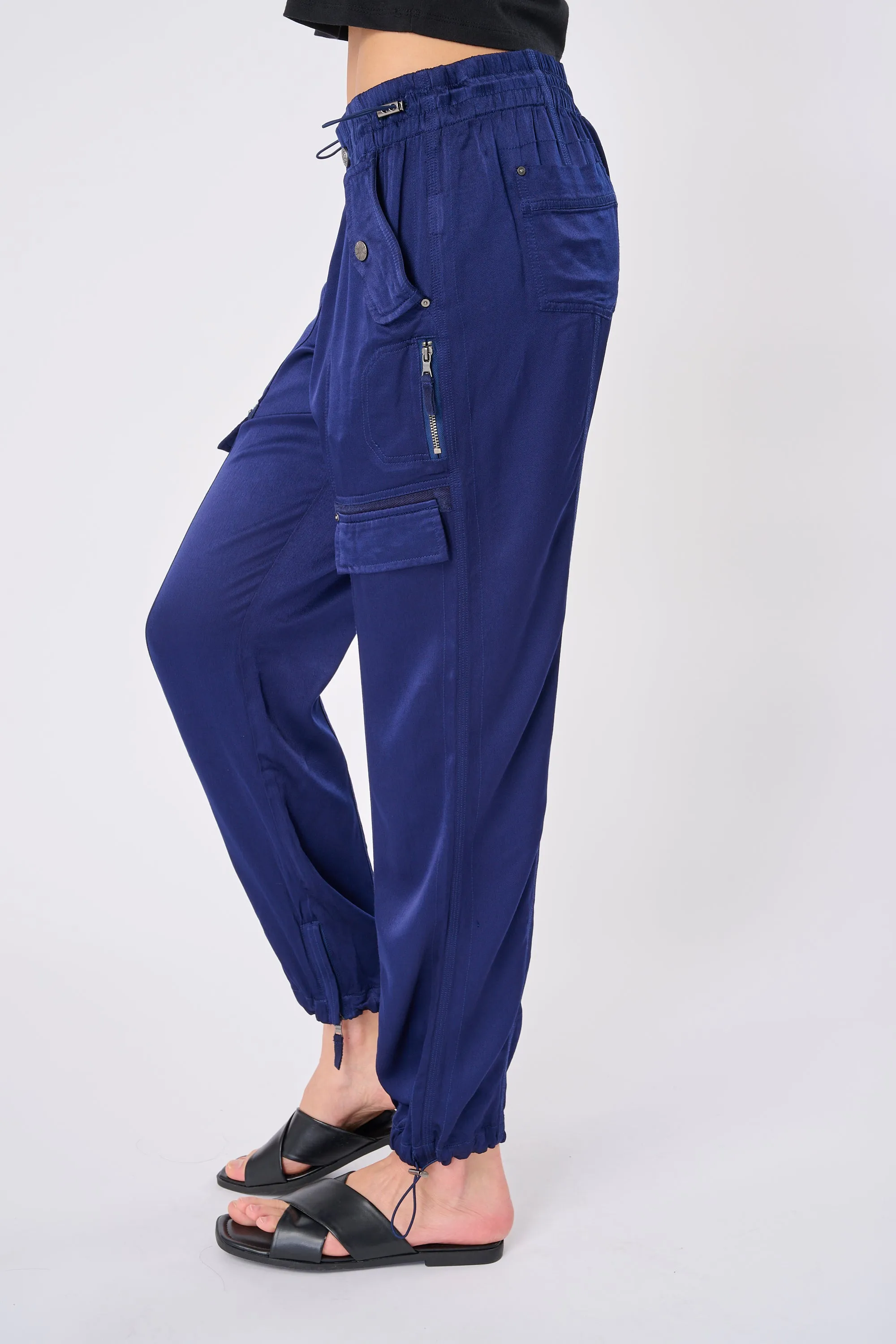 Nyra Viscose Satin Pant