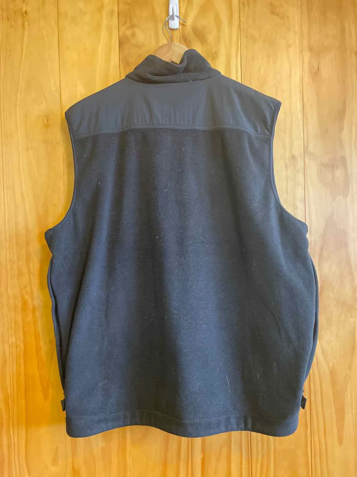 Size XL Woolrich Men's Vest