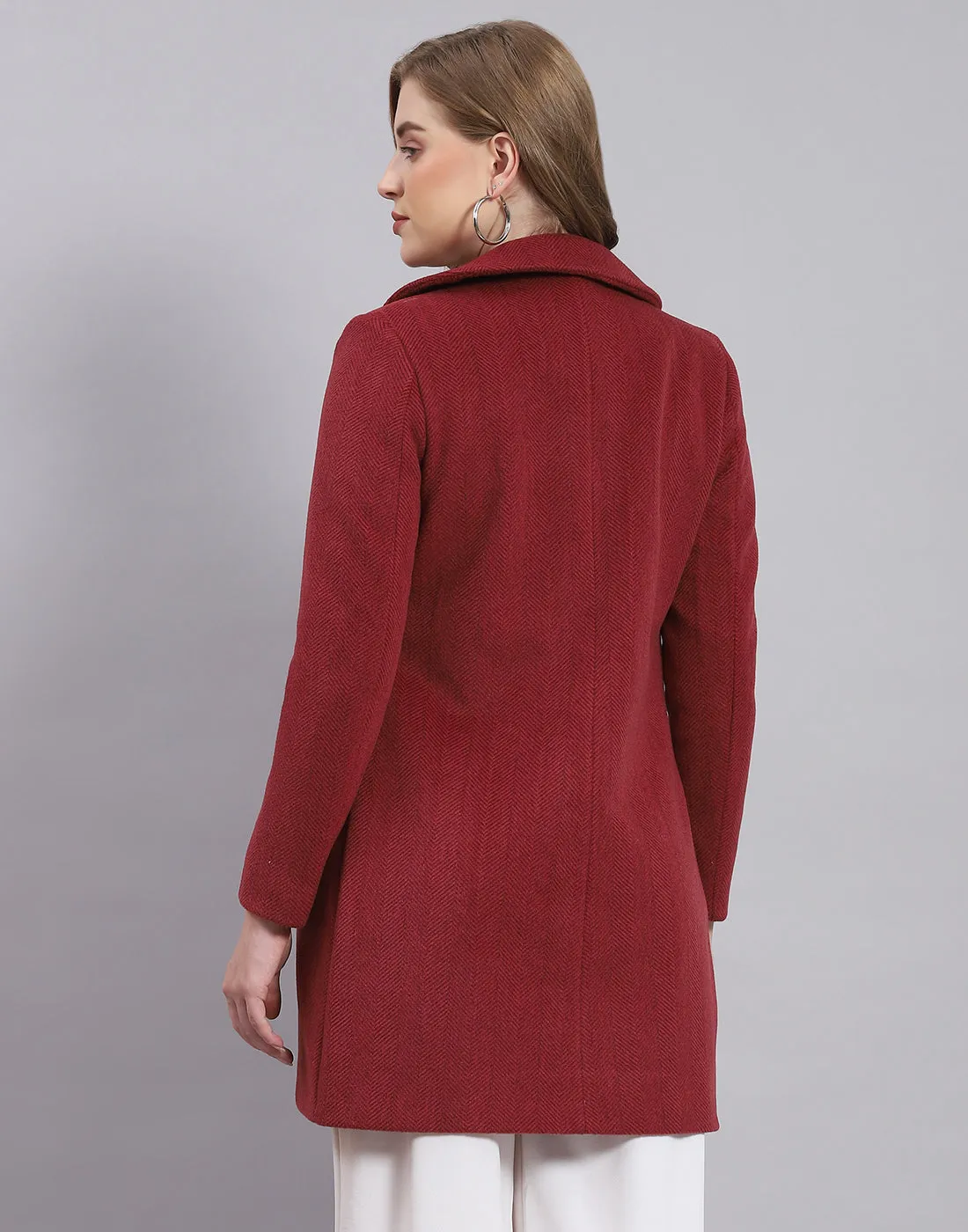 Women Maroon Solid Collar Full Sleeve Coat