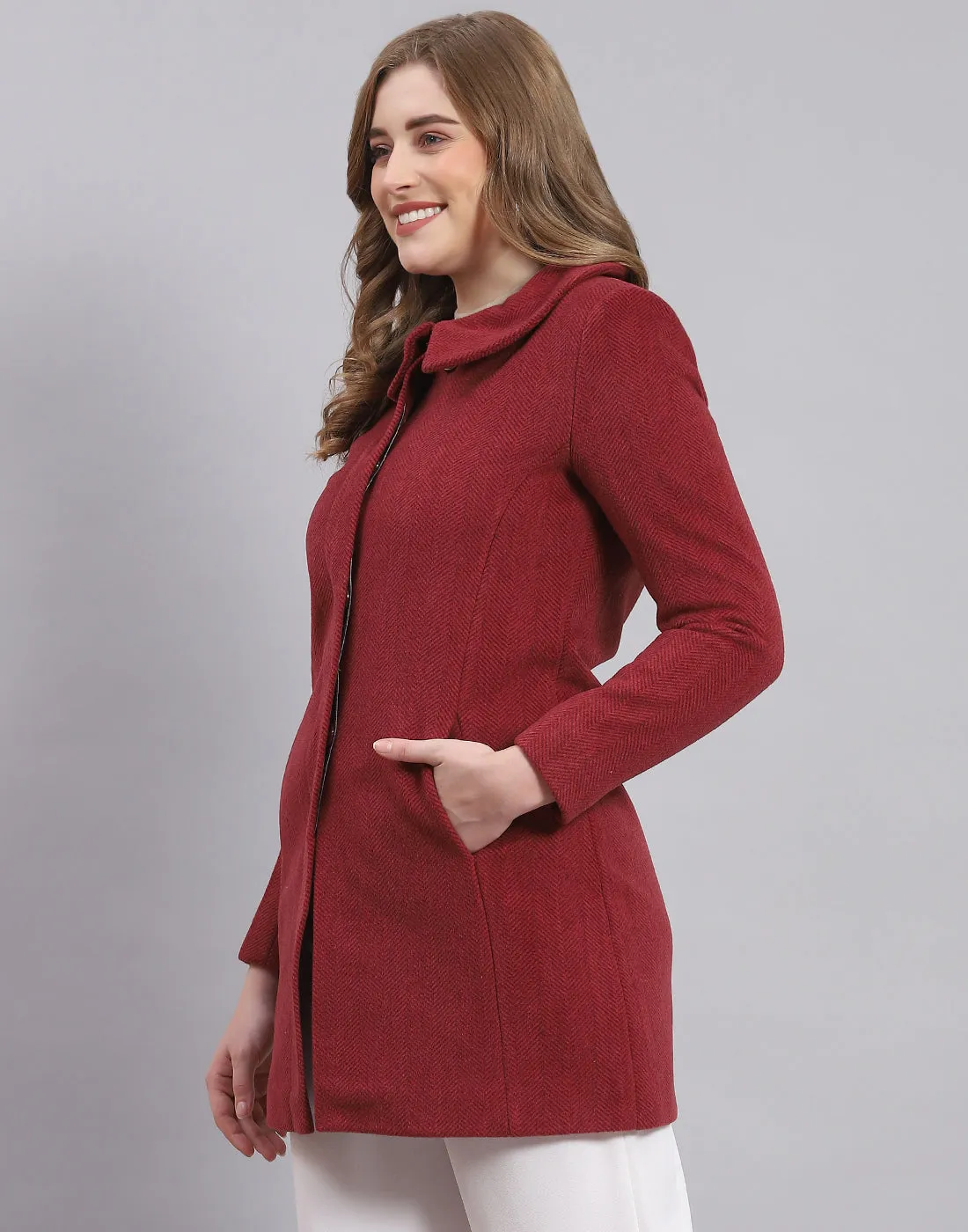 Women Maroon Solid Collar Full Sleeve Coat