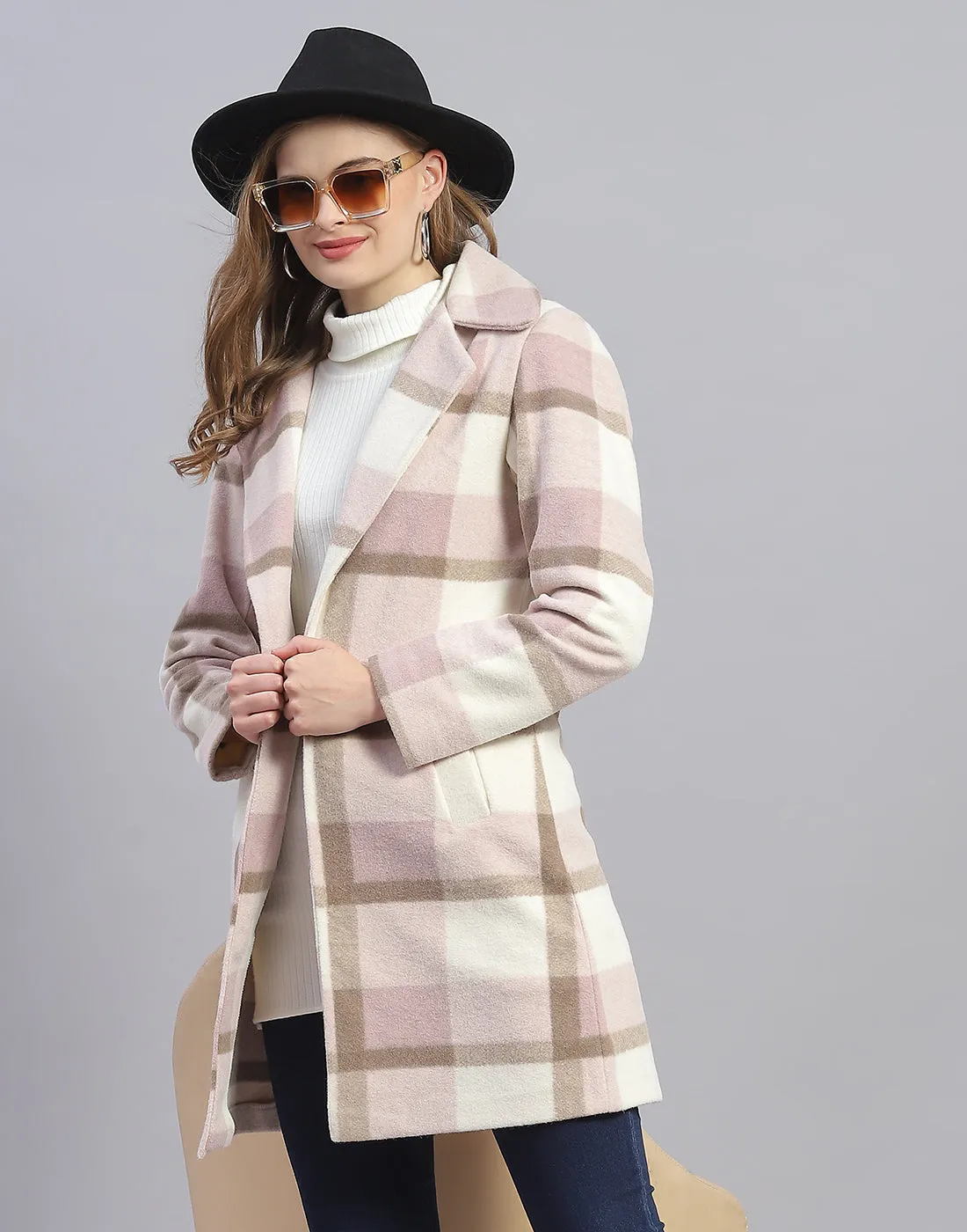 Women Pink Check Lapel Collar Full Sleeve Coat