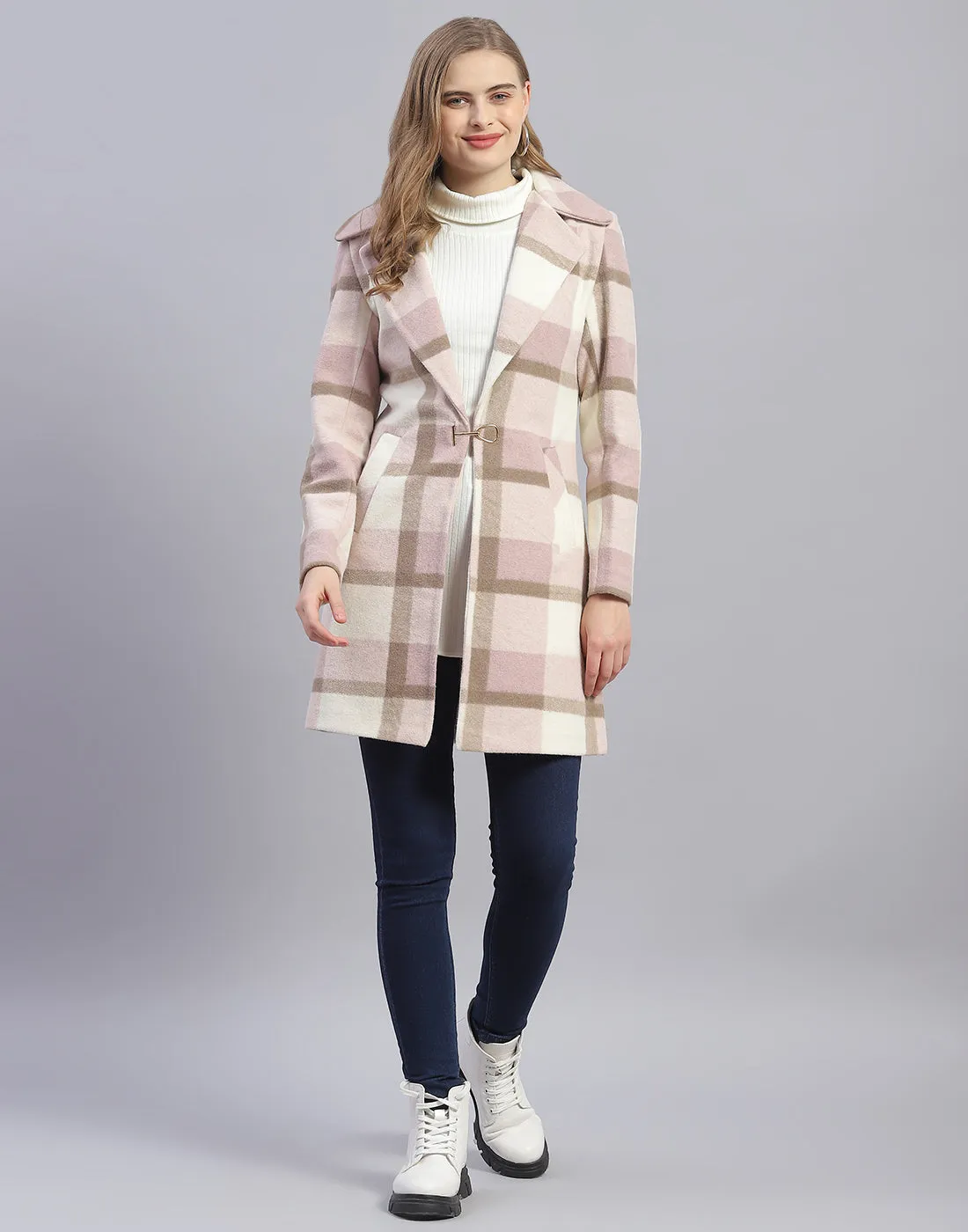 Women Pink Check Lapel Collar Full Sleeve Coat